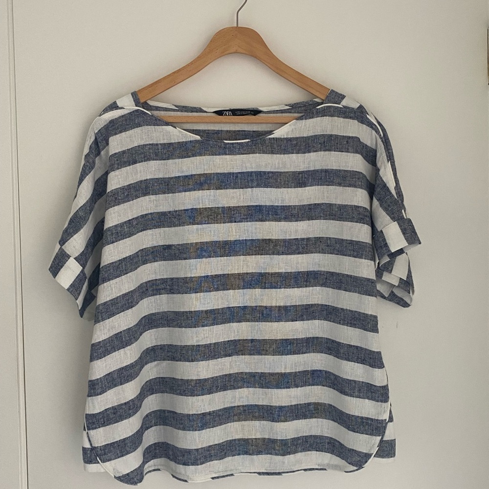 Zara linen, blue and white shirt, size medium, New w/out tags